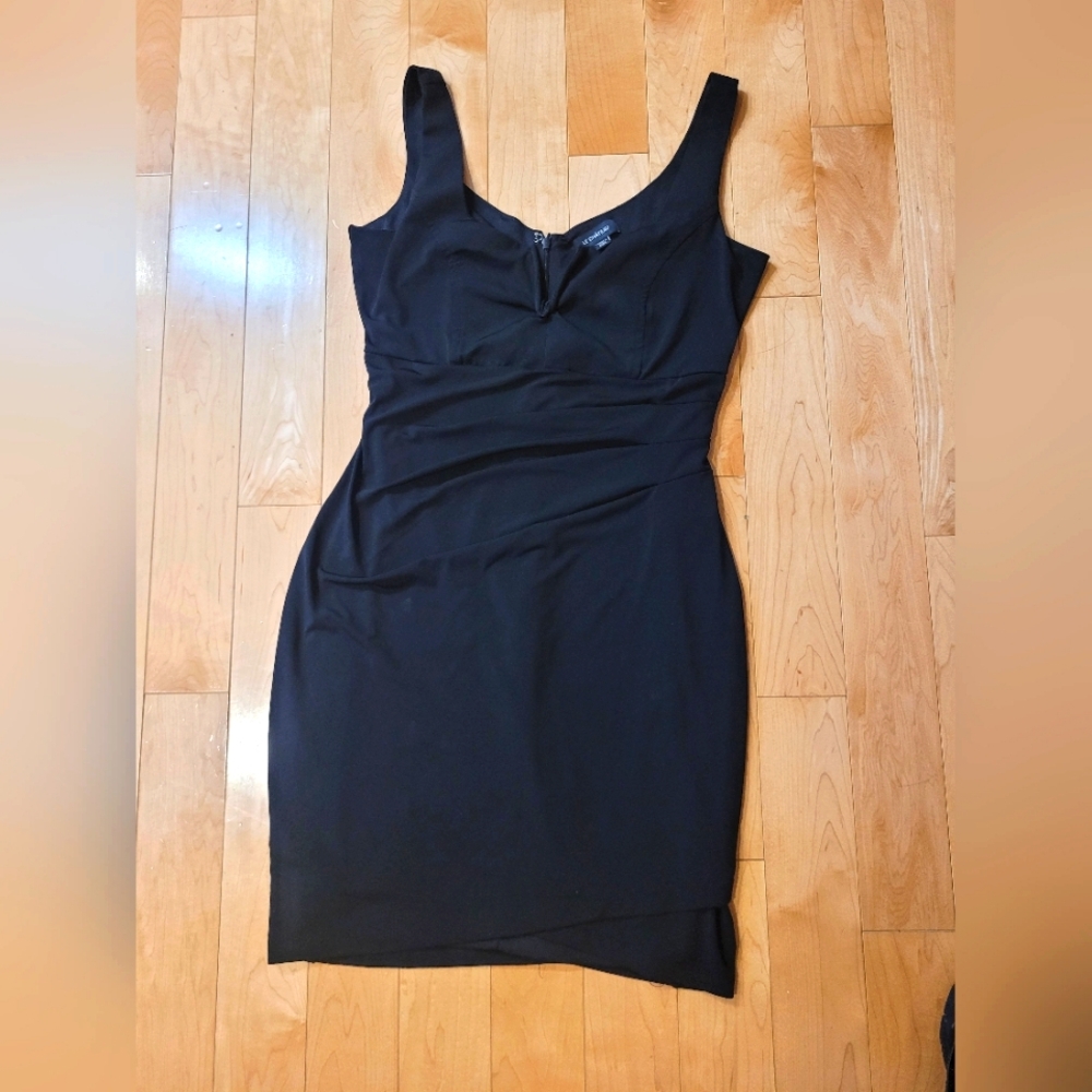 Le Chateau Black Dress short